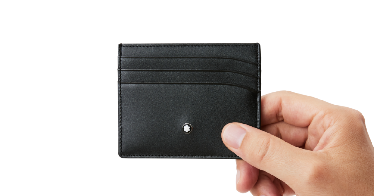 05 Tudor Brand Beauden Barrett